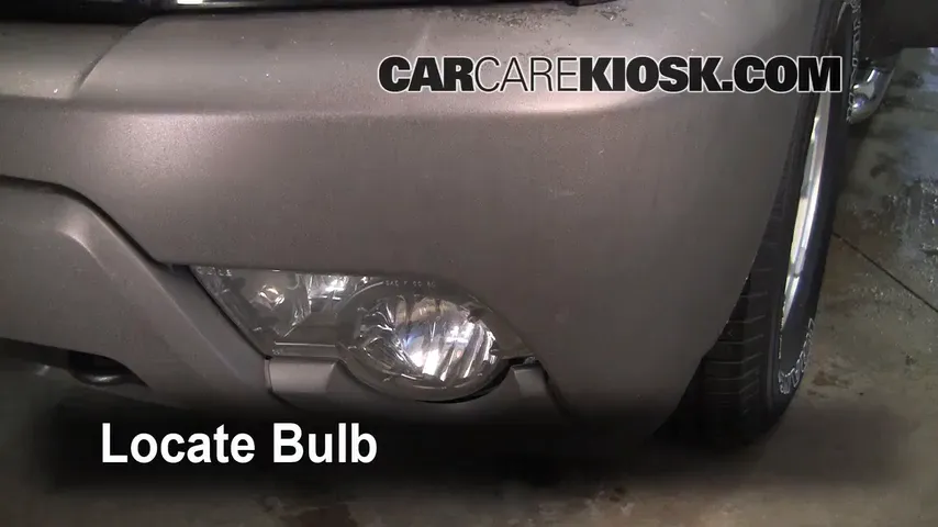 2005 Chevrolet Avalanche 1500 LS 5.3L V8 FlexFuel Lights Fog Light (replace bulb)
